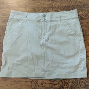 Columbia dri-fit skirt